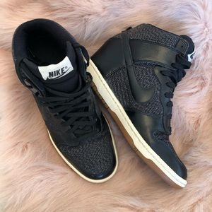 Nike Platform Runners